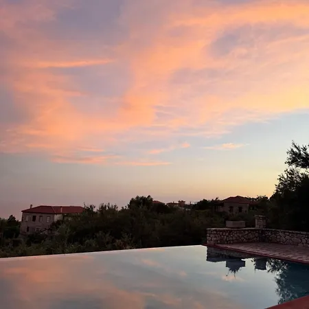 Privat Pool Garden *