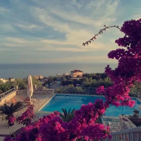 Villa Privat Pool Garden *