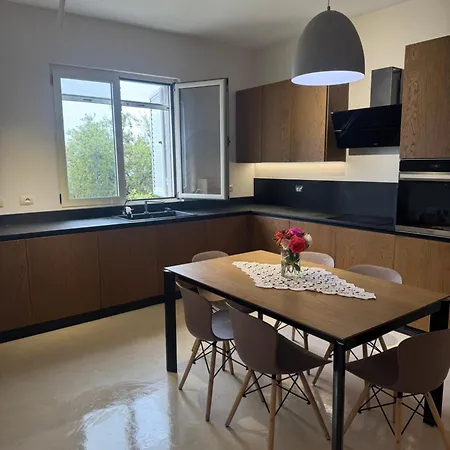 Privat Garden Villa