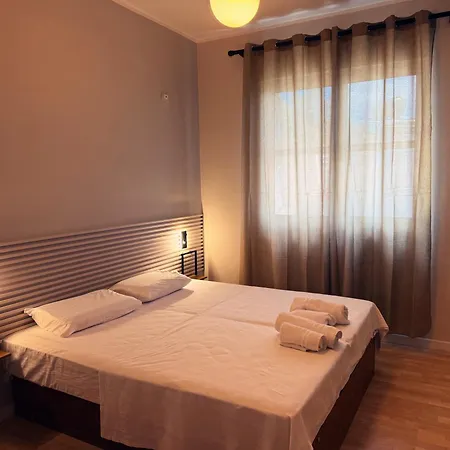 Villa Privat Pool Garden Gjilek