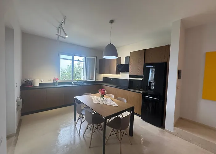 别墅 Privat Pool Garden *